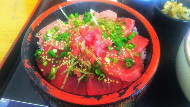 魚まるまぐろ１