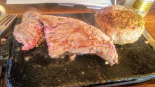 コモンズ赤身肉ハンバーグ8
